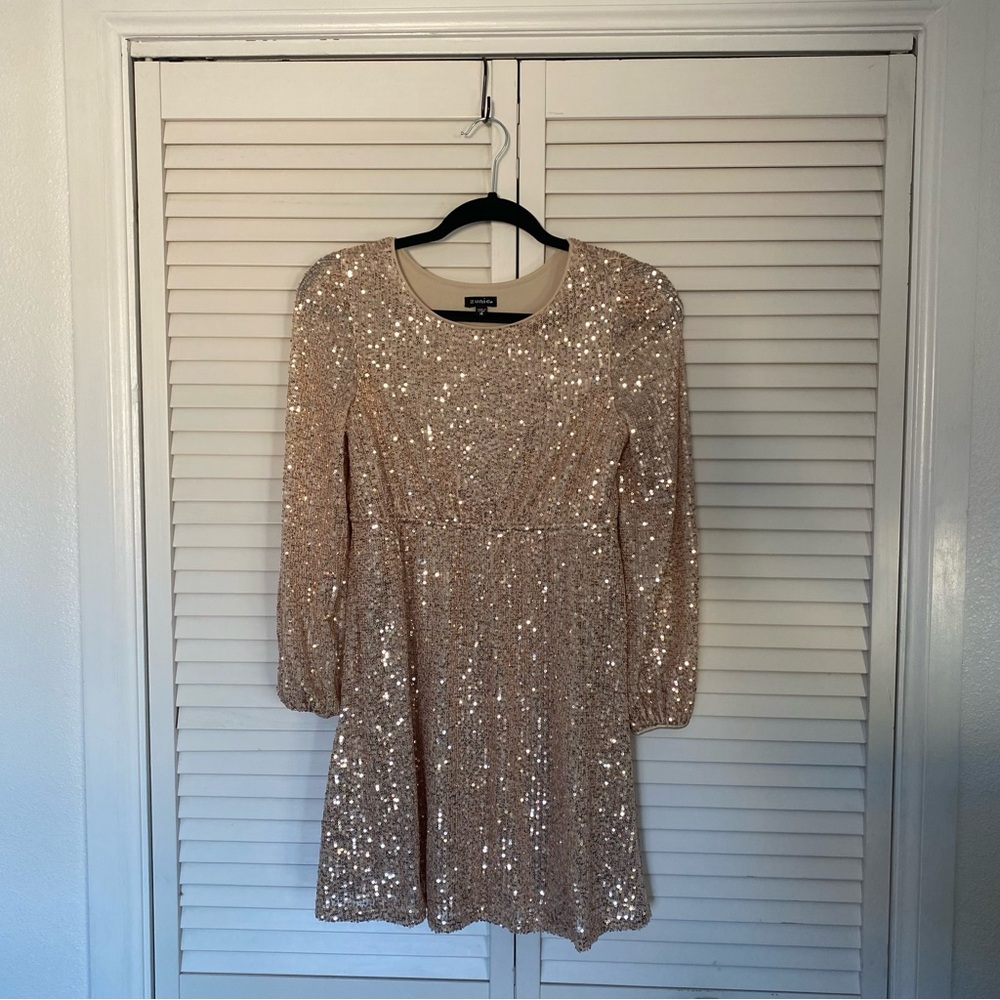 Zunie Girls Rose Gold Sequin Dress
"Ships in One Day"